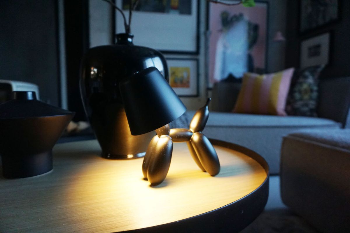 LED-lampe ballonghund 13,5x17 cm svart